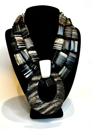 Darks and Lights - Banded Agate Strands