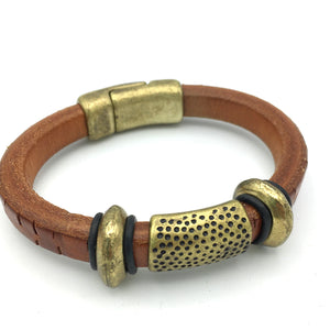 Cognac Bangle - leather and brass